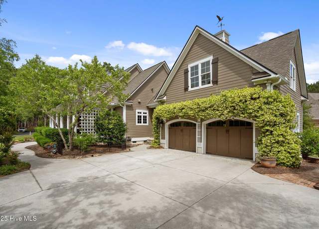 Property at 3681 Fairfield Way, Southport, NC 28461, 4 beds, 4 baths