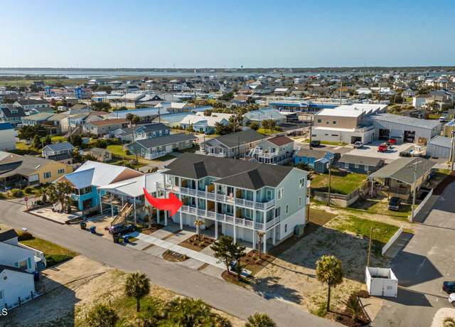 Property at 108 W Terminal Blvd Unit B, Atlantic Beach, NC 28512, 2 beds, 3.5 baths