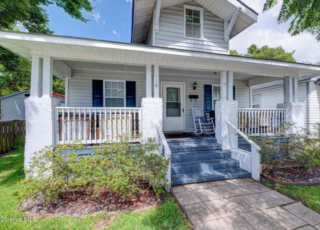 Property at 118 S 11th Street S, Wilmington, NC 28401, 3 beds, 2 baths