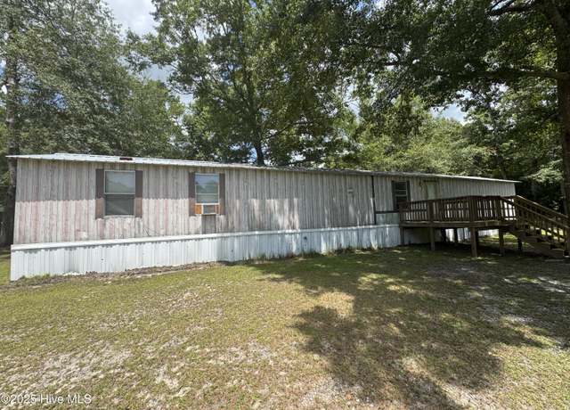 Property at 2180 Creekwood Ct SW, Supply, NC 28462, 3 beds, 2 baths