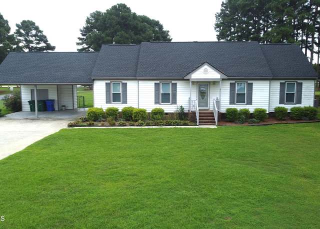Property at 505 E Birchwood Dr, Nashville, NC 27856, 3 beds, 2 baths