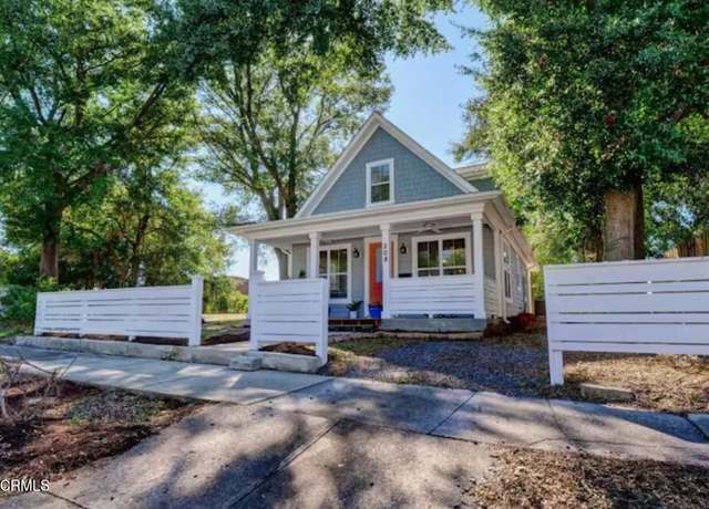Property at 208 Marstellar St, Wilmington, NC 28401, 3 beds, 2.5 baths