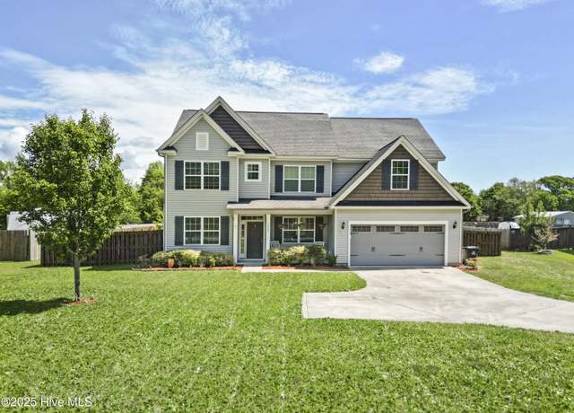 Property at 1427 Hammocks Beach Rd, Swansboro, NC 28584, 5 beds, 3 baths