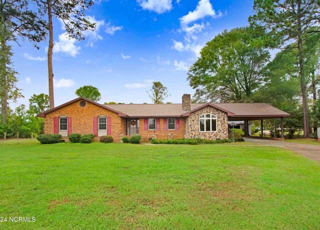 Property at 241 Brock Rd, Goldsboro, NC 27530, 3 beds, 2.5 baths