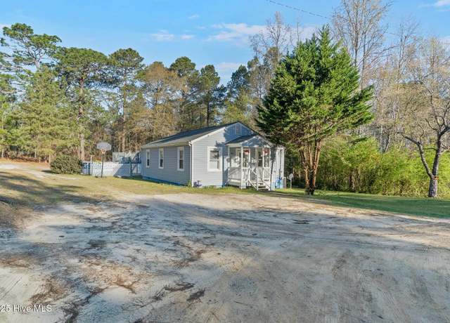Property at 470 Springhill Church Rd, Hamlet, NC 28345, 4 beds, 2 baths