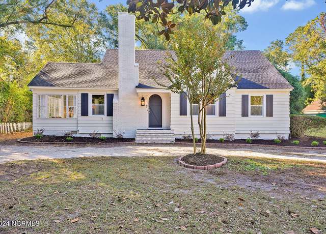 Property at 4922 Oleander Dr, Wilmington, NC 28403, 3 beds, 1 bath