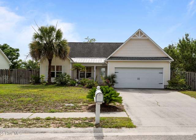 Property at 8122 Bahia Honda Dr, Wilmington, NC 28412, 3 beds, 2 baths
