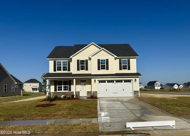 Property at 271 Sacksonia St, Raeford, NC 28376, 4 beds, 2.5 baths
