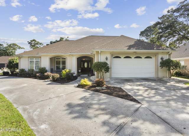 Property at 1866 Oak Harbour Dr SW, Ocean Isle Beach, NC 28469, 3 beds, 2.5 baths