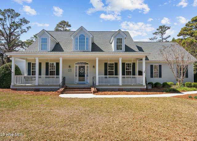 Property at 106 Great Pine Ct, Wilmington, NC 28411, 3 beds, 4 baths