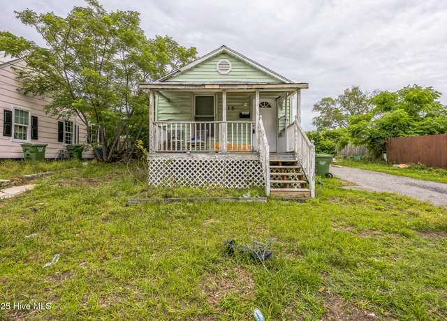 Property at 115 Wright St, Wilmington, NC 28401, 2 beds, 1 bath
