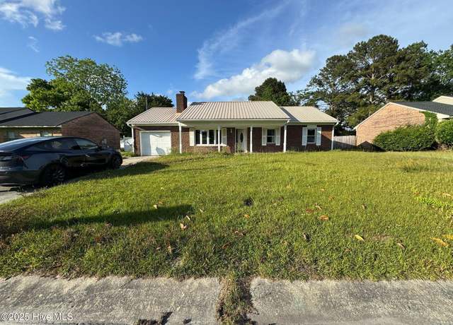 Property at 7 Walnut Dr, Jacksonville, NC 28546, 3 beds, 2 baths