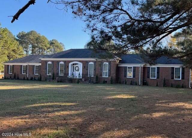 Property at 1343 Nc Highway 561, Aulander, NC 27805, 3 beds, 2 baths