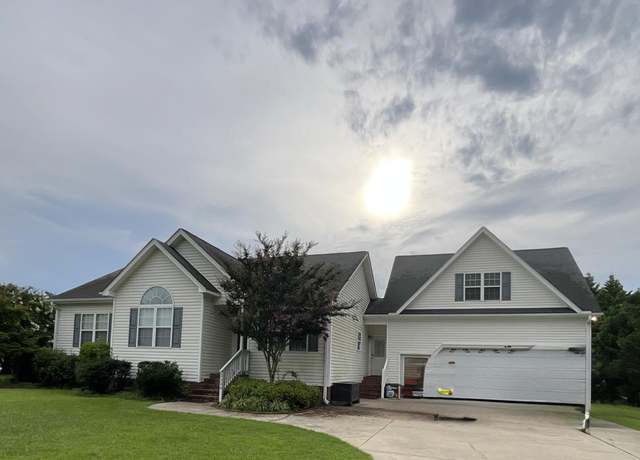 Property at 2536 Nash Joyner Rd, Farmville, NC 27828, 3 beds, 2 baths