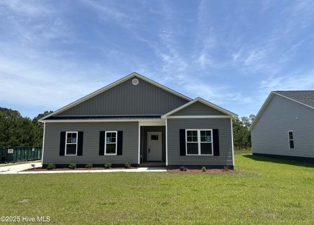 Property at 1397 Hammocks Beach Rd, Swansboro, NC 28584, 3 beds, 2 baths
