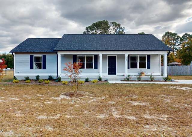 Property at 702 Bell Ct, Goldsboro, NC 27530, 3 beds, 2 baths