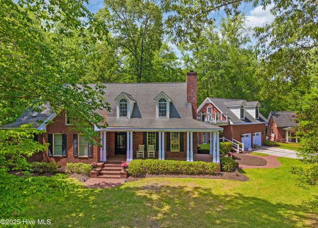 Property at 3614 Old Airport Rd, New Bern, NC 28562, 4 beds, 4 baths