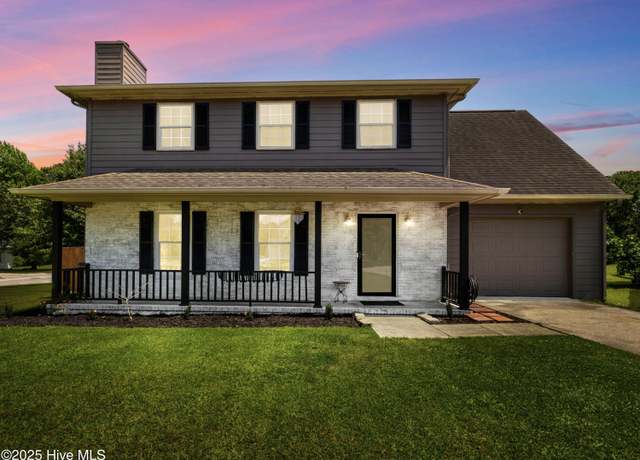Property at 201 Suffolk Ct, Jacksonville, NC 28546, 3 beds, 2.5 baths