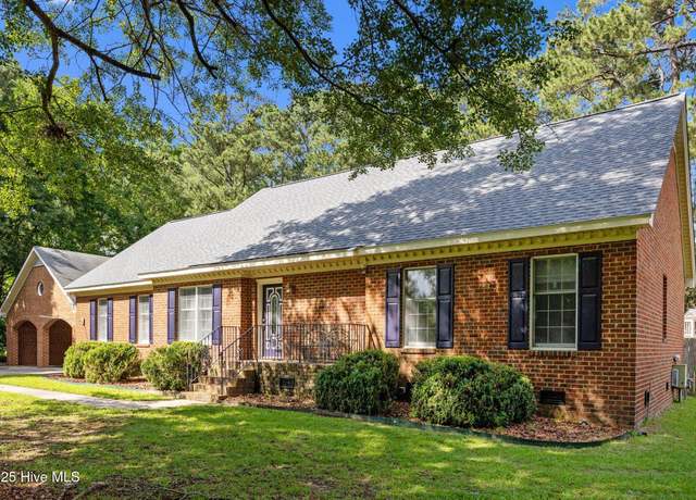 Property at 212 Evanswood Dr, Greenville, NC 27858, 3 beds, 2.5 baths