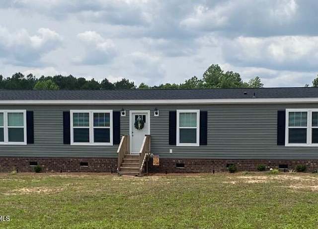 Property at 1704 Harrelsonville Rd, Whiteville, NC 28472, 3 beds, 2 baths