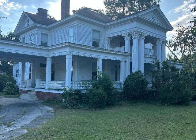 Property at 114 N Main St, Robersonville, NC 27871, 5 beds, 2 baths