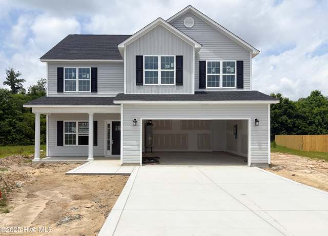 Property at 413 W Black Water Ln, Maysville, NC 28555, 4 beds, 2.5 baths