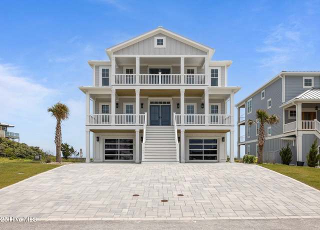Property at 105 Roosevelt Dr, Pine Knoll Shores, NC 28512, 4 beds, 6.5 baths