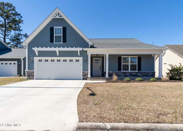 Property at 107 Grantham Pl, New Bern, NC 28560, 3 beds, 2 baths