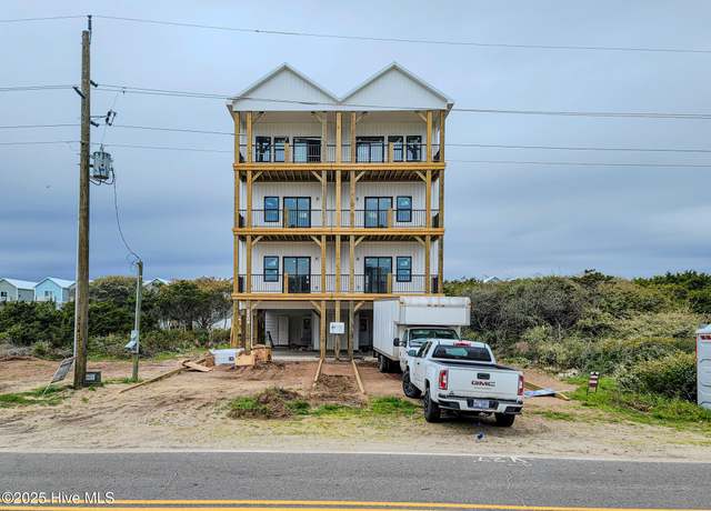 Property at 721 N New River Drive A, Surf City, NC 28445, 4 beds, 4.5 baths