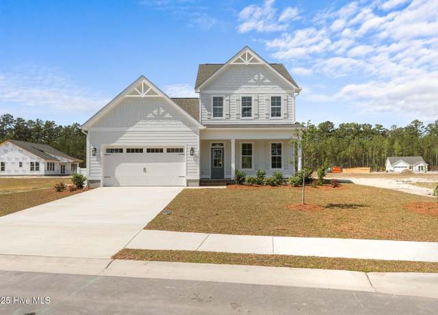 Property at 1009 Brighton Dr, New Bern, NC 28562, 4 beds, 3 baths