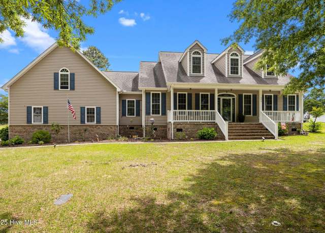 Property at 209 Oak Hill Dr, Edenton, NC 27932, 3 beds, 2.5 baths