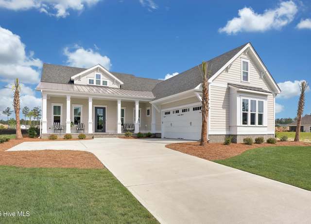 Property at 62 Lookout Pt, Hampstead, NC 28443, 4 beds, 3.5 baths