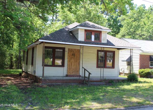 Property at 933 Tyan St, Rocky Mount, NC 27801, 2 beds, 1 bath