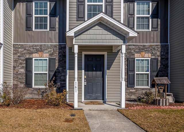 Property at 161 Glen Cannon Dr, Jacksonville, NC 28546, 2 beds, 2.5 baths