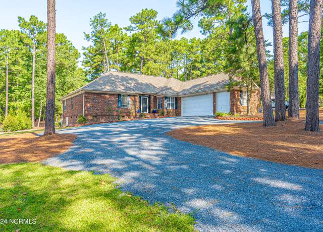 Property at 106 Banbridge Dr, West End, NC 27376, 3 beds, 2.5 baths