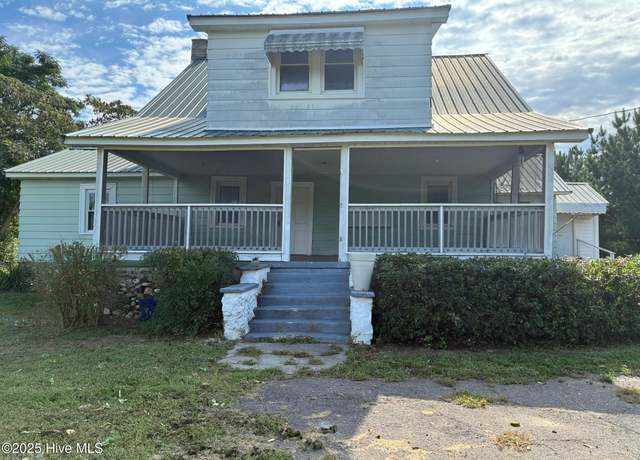 Property at 3196 Everett Chappell Rd, Mount Gilead, NC 27306, 3 beds, 2 baths