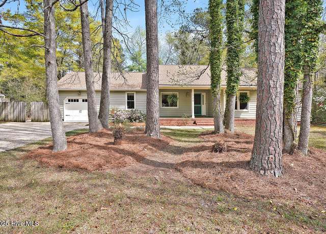 Property at 120 Stonehead Ct, Wilmington, NC 28411, 3 beds, 2.5 baths