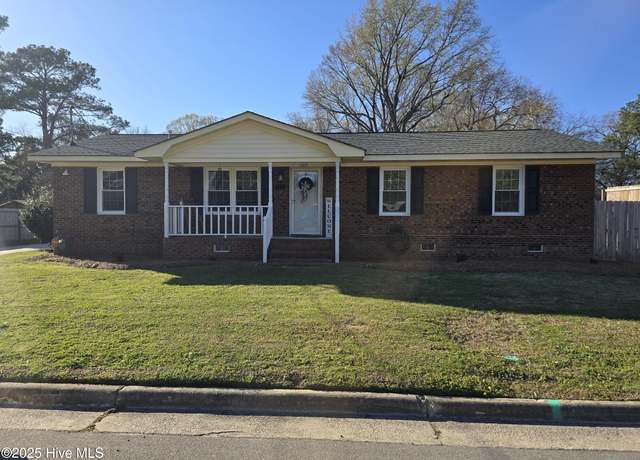 Property at 3468 South George St, Farmville, NC 27828, 3 beds, 1 bath