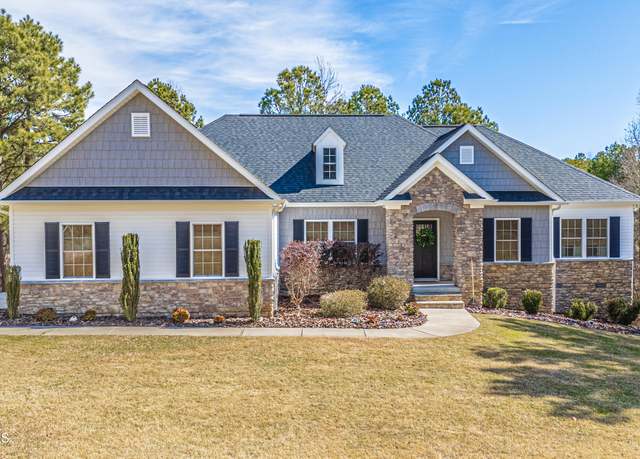 Property at 170 Beths Pt, West End, NC 27376, 3 beds, 2.5 baths