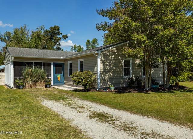 Property at 104 Walking Leaf Dr, Newport, NC 28570, 3 beds, 1 bath