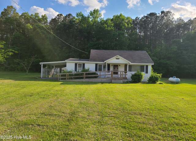 Property at 113 Publo Rd, South Mills, NC 27976, 3 beds, 1 bath