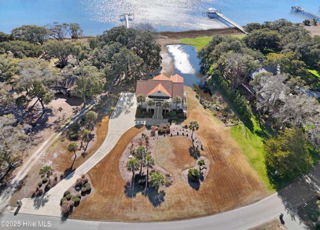 Property at 6777 Roberta Rd SW, Ocean Isle Beach, NC 28469, 4 beds, 4 baths