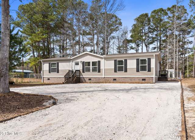 Property at 580 Woodie Ct SW, Supply, NC 28462, 3 beds, 2 baths