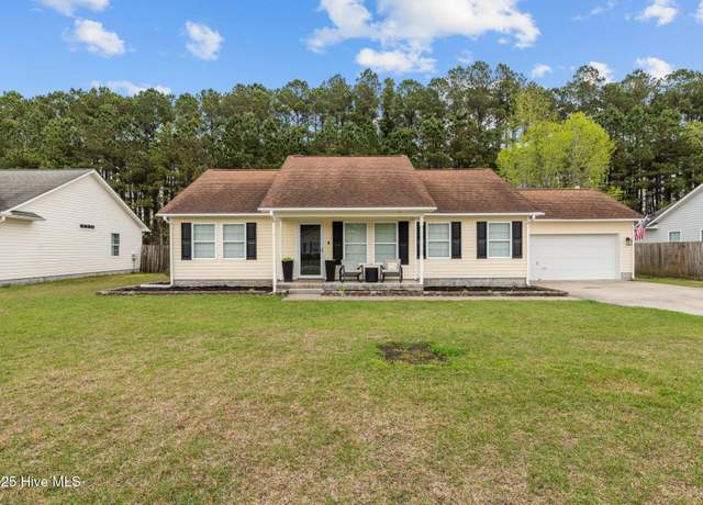 Property at 217 Bear Trl, New Bern, NC 28562, 3 beds, 2 baths