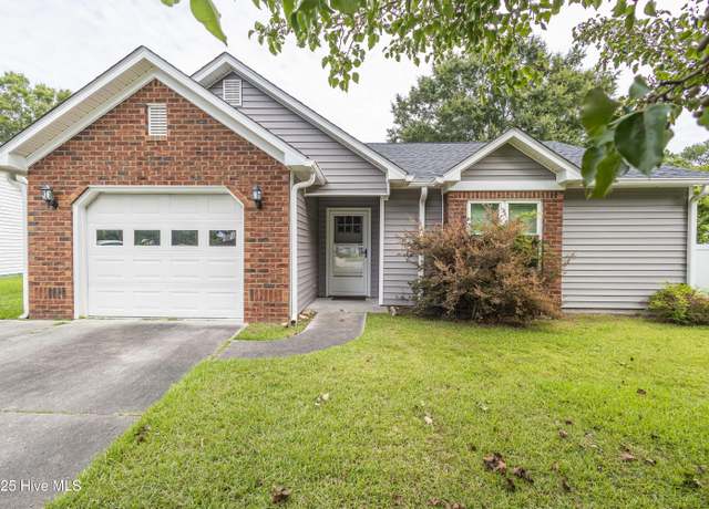 Property at 527 Jimmies Creek Dr, New Bern, NC 28562, 3 beds, 2 baths