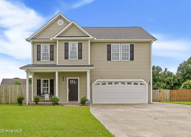 Property at 117 Dukes Lake Cir, Richlands, NC 28574, 4 beds, 2.5 baths