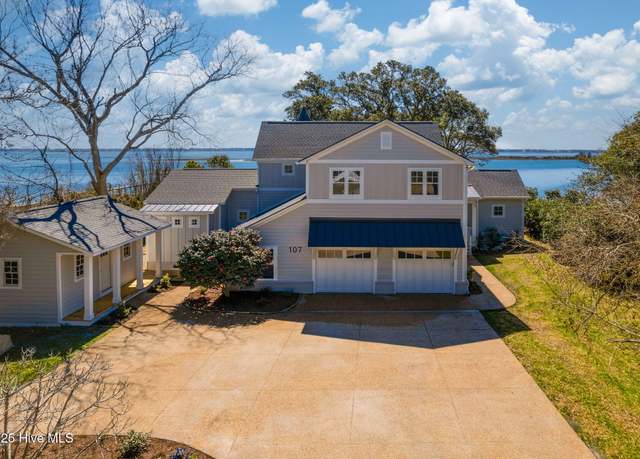 Property at 107 Live Oak Rd, Newport, NC 28570, 4 beds, 3.5 baths