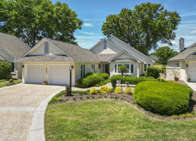 Property at 1824 Glen Eagles Ln, Wilmington, NC 28405, 3 beds, 2 baths