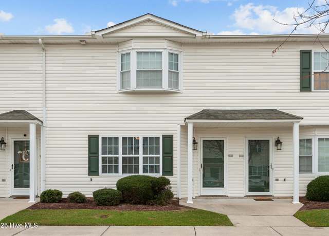 Property at 1225 Cross Creek Cir Unit G2, Greenville, NC 27834, 3 beds, 2.5 baths