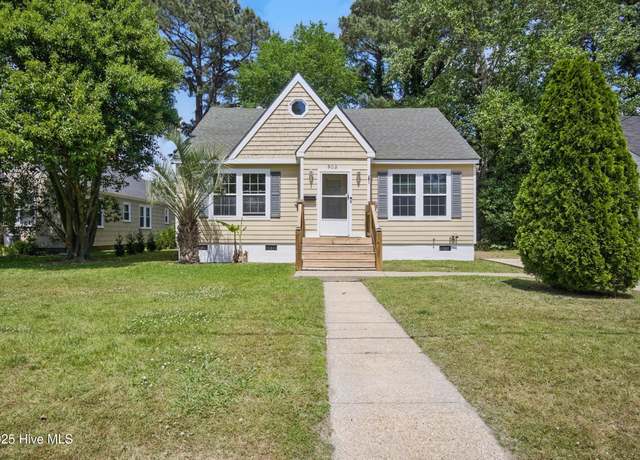 Property at 902 Hunnicutt Ave, Elizabeth City, NC 27909, 3 beds, 2 baths